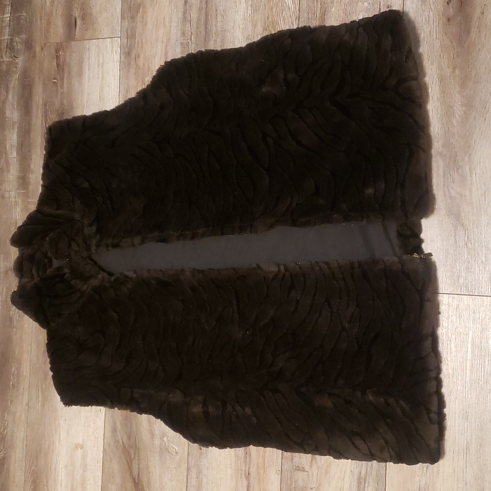 Faux fur Not fur Real brand size xl women.  $50